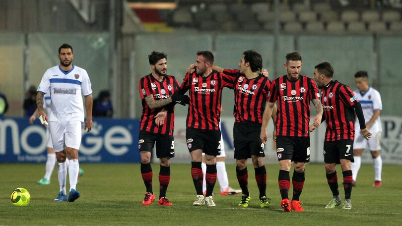 Calciomercato Foggia, Riverola alla Reggiana a titolo definitivo