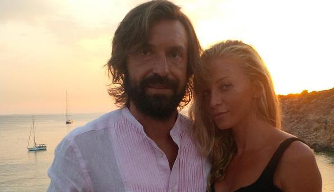 Pirlo di nuovo papà: la compagna aspetta due gemelli
