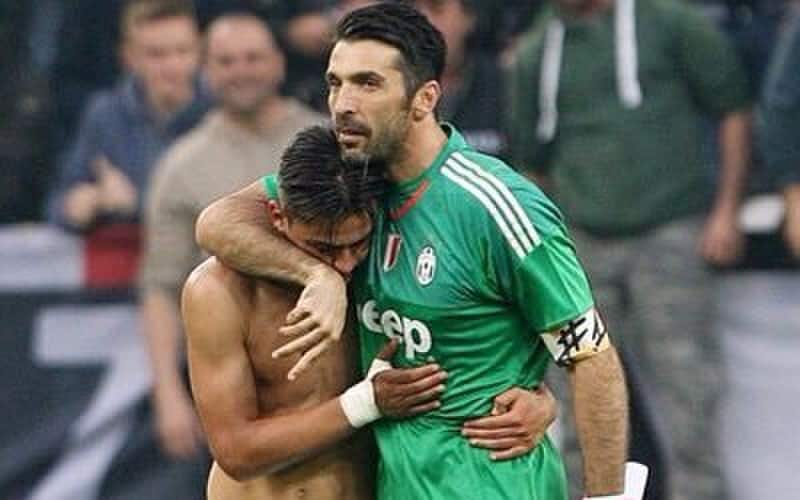 Hotel Rigopiano, Dybala e Buffon: messaggio per i piccoli Edoardo e Samuel