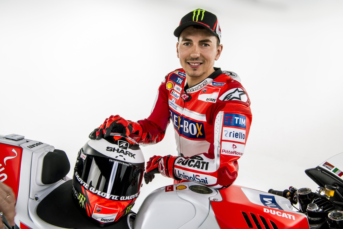 PittaRosso in sella con Ducati