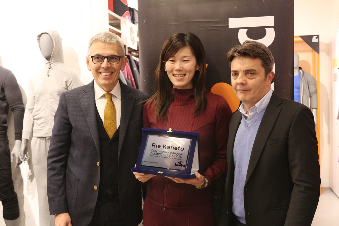 La campionessa nipponica Rie Kaneto da Jaked a Milano