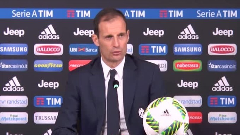 Allegri saluta Evra: "Un grande campione"