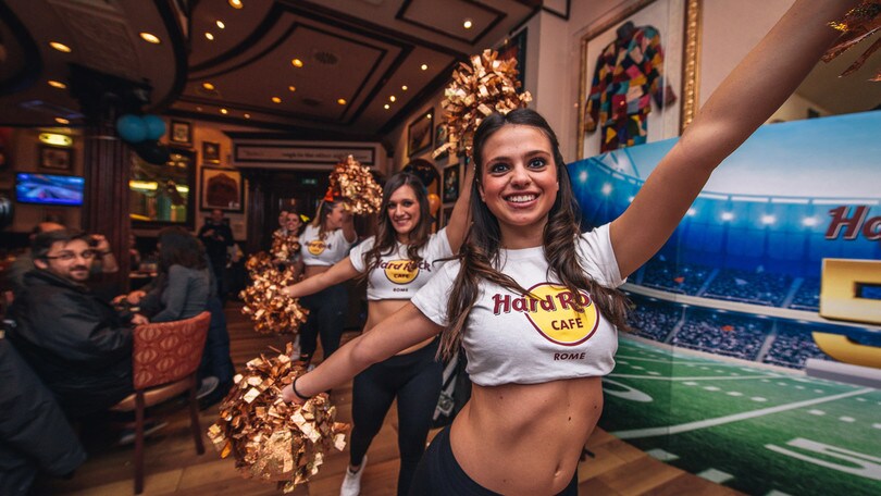Nfl, la finale Falcon-Patriots all'Hard Rock Cafe di Roma e Venezia