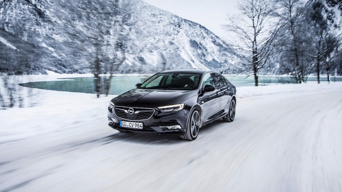 Opel Insignia Grand Sport, il freddo non fa paura