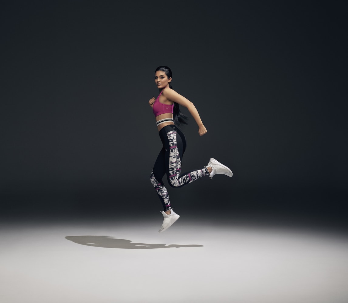 Kylie Jenner per la collezione Swan Pack di Puma