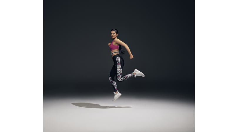 Kylie Jenner per la collezione Swan Pack di Puma