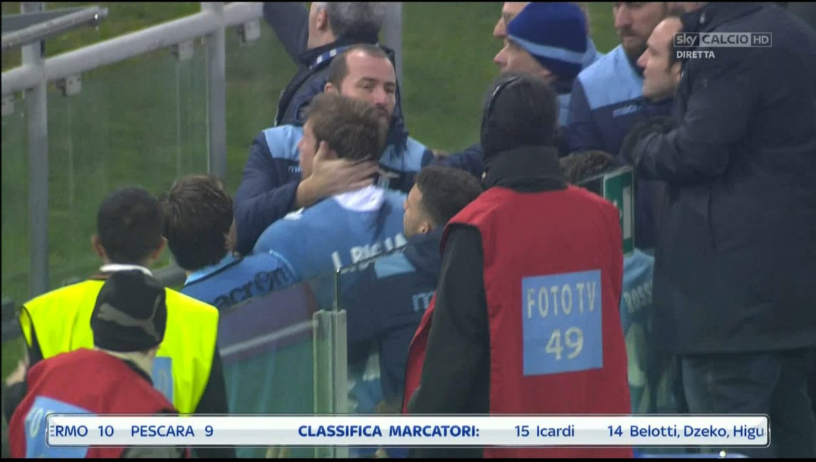 Lazio: Biglia, rissa sfiorata con un tifoso. Coinvolto anche Tounkara