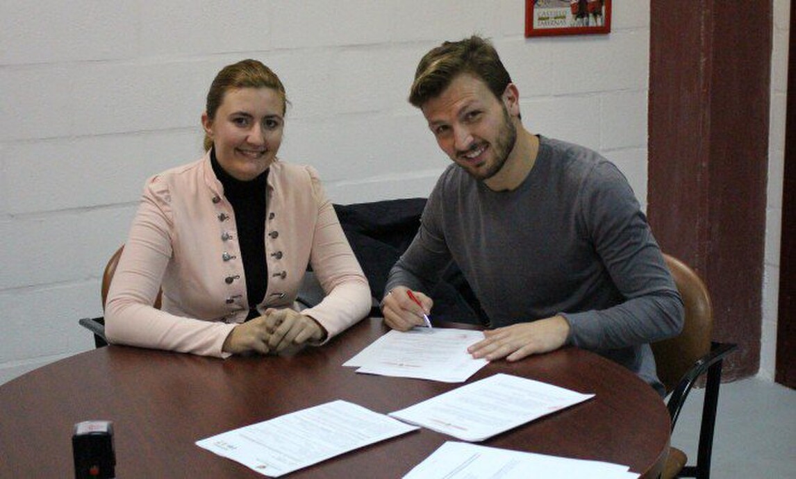 Marco Motta vola in Spagna: giocherà per l'Almeria