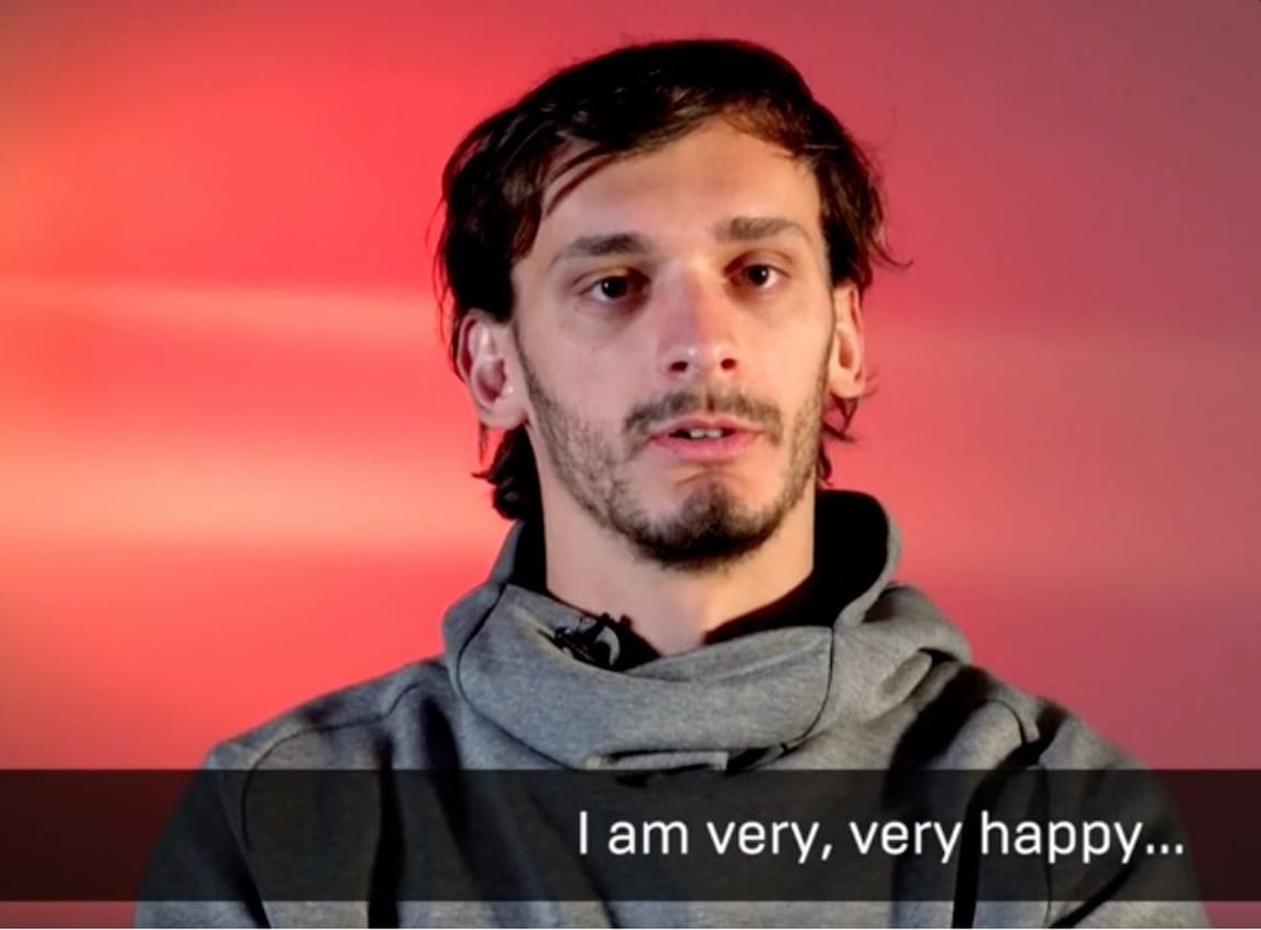 Napoli, Gabbiadini e il suo triste "I am very, very happy": sui social è un tormentone