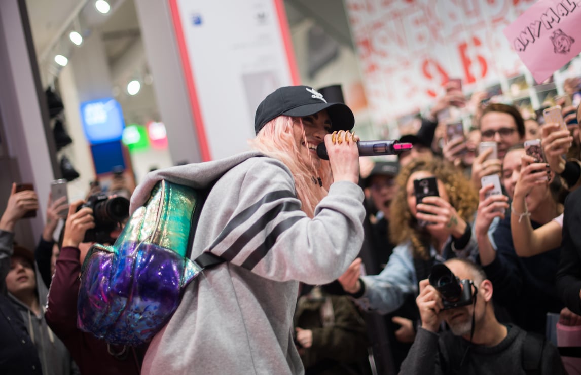 Roshelle a Milano da AW LAB per adidas Originals EQT