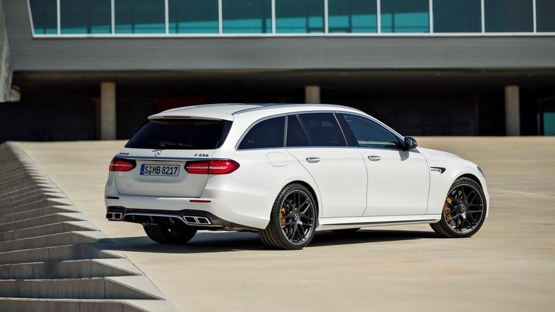 Mercedes-AMG E 63 S 4Matic: foto
