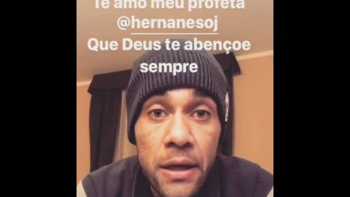 Dani Alves, messaggio a Hernanes: «Ti amo mio profeta»