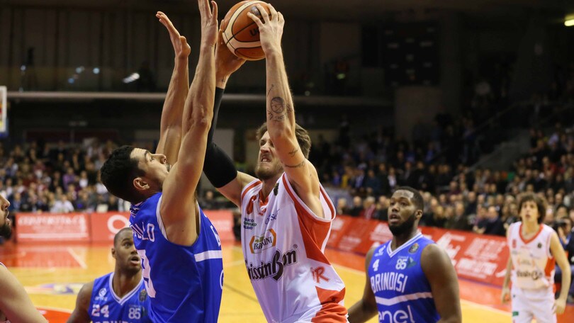 Basket Serie A, riscossa Reggio Emilia con Polonara