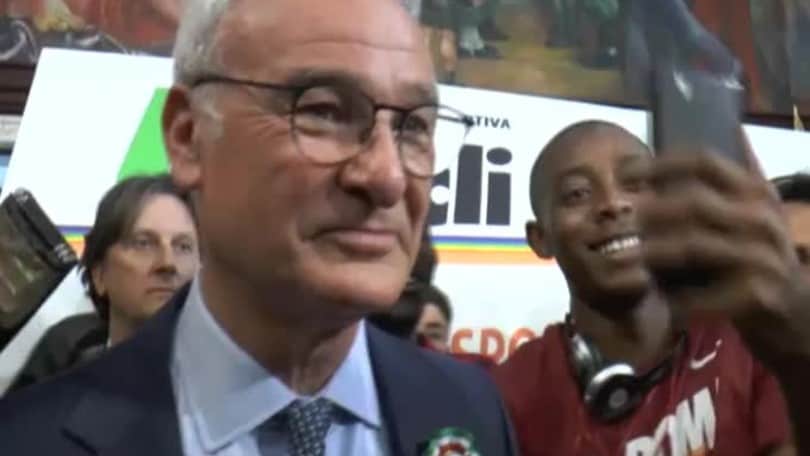 Il Leicester conferma la fiducia a Ranieri