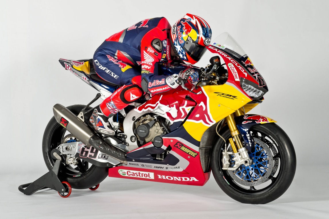 Red Bull fa "volare" il Team Honda SBK: foto