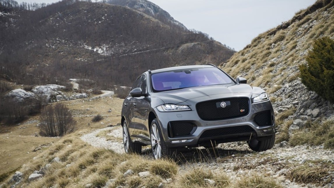 Jaguar F-Pace, foto e prezzi