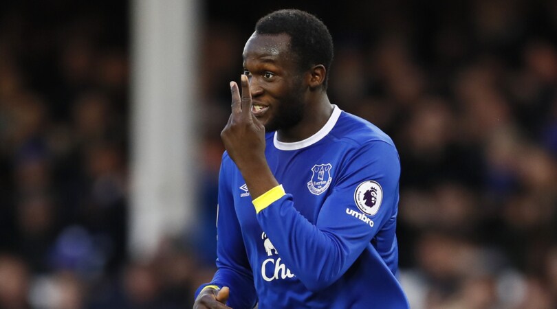 Calciomercato, «Su Lukaku e Cancelo c'è anche il Chelsea di Conte»