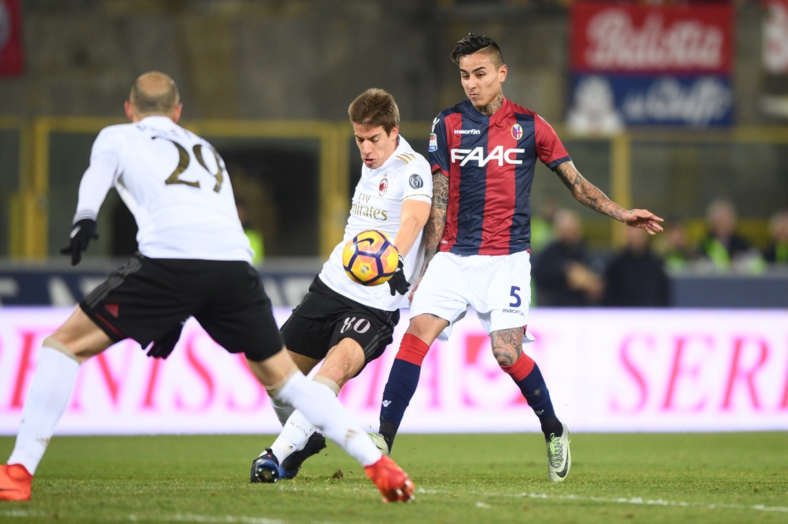 Serie A, Bologna-Milan 0-1: vittoria incredibile in 9, Deulofeu super