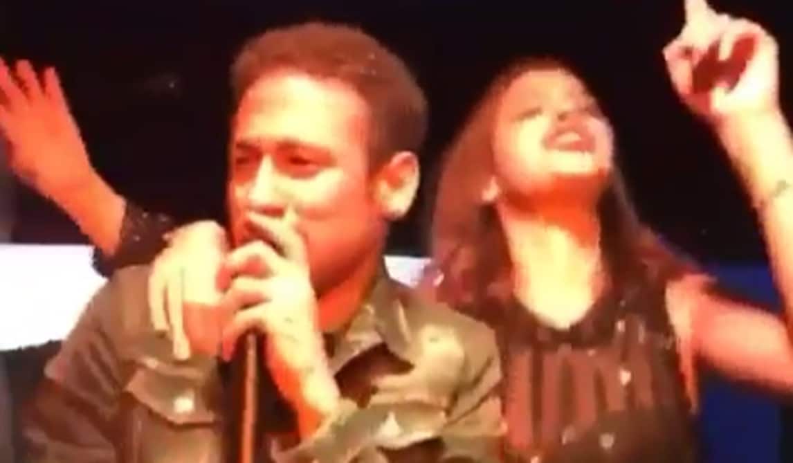 Barcellona, la notte di Neymar: folle party per i 25 anni