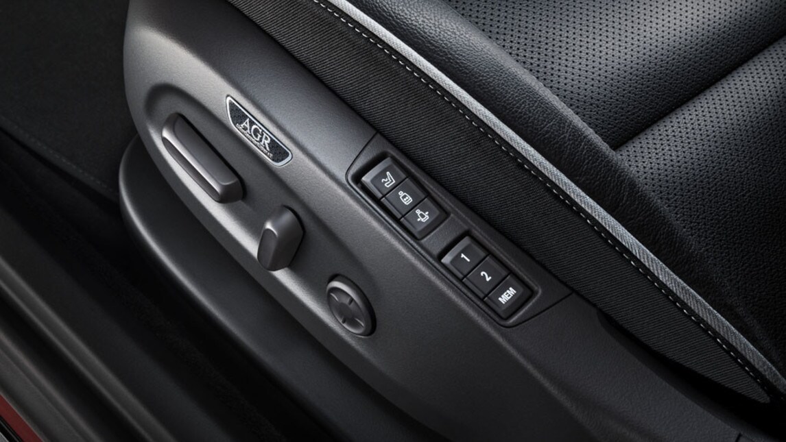 Opel, sedili AGR: foto