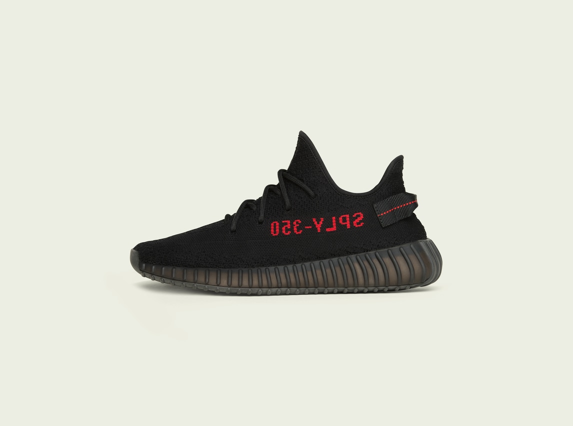 Da AW LAB tornano le adidas YEEZY BOOST 350 2V nella colorazione Black/Red