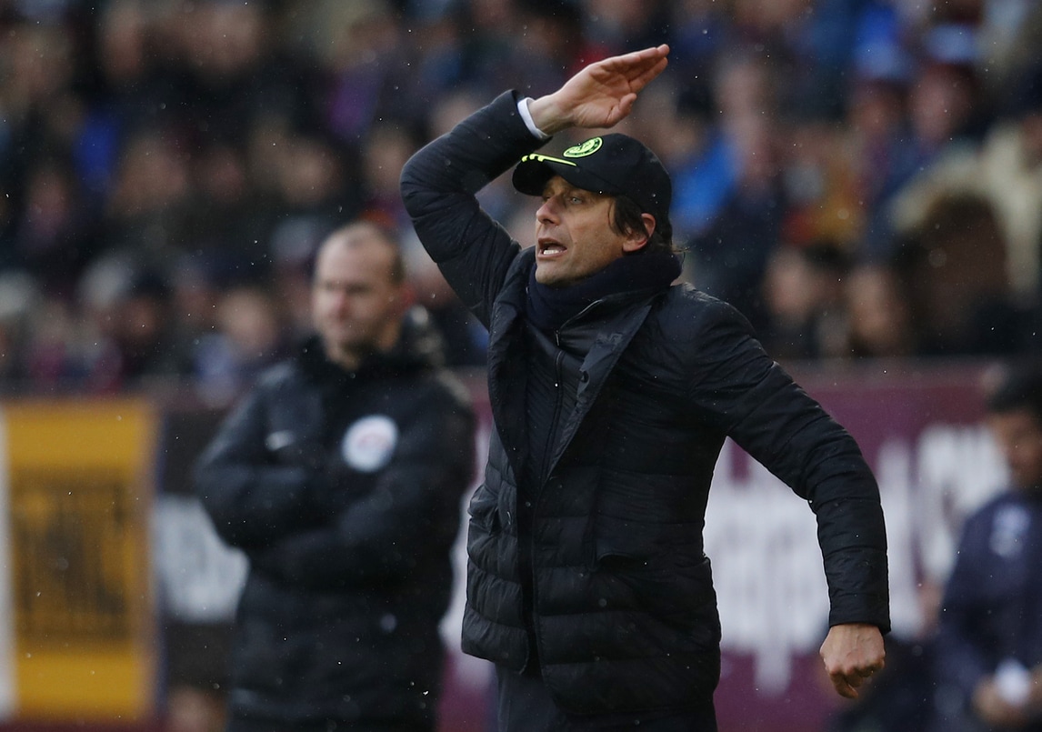 Premier League: Chelsea, solo 1-1 per Conte. Leicester ancora ko