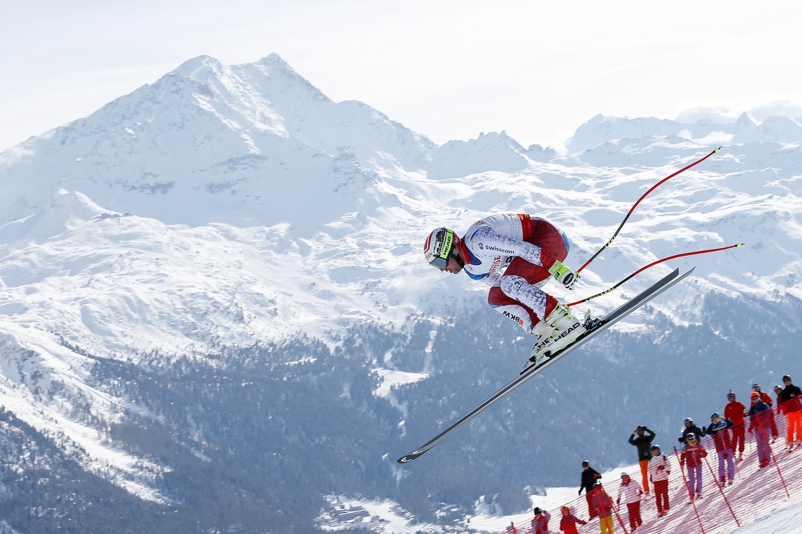 Mondiali di Sci: altra delusione azzurra a Saint Moritz, l'oro va a Feuz