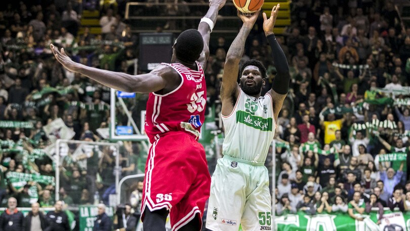Torino crolla a Cremona, Thomas piega Pesaro