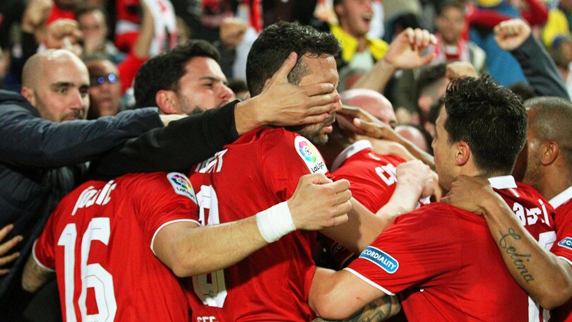 Liga, il Siviglia mantiene il passo delle big