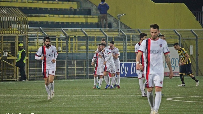UnicusanoFondi, un vero gruppo per mister Pochesci