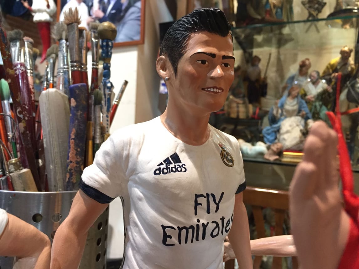Real Madrid-Napoli, sul presepe spunta anche Ronaldo