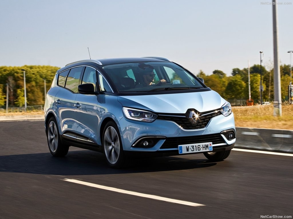 Renault Grand Scénic, la giusta grandeur: prova