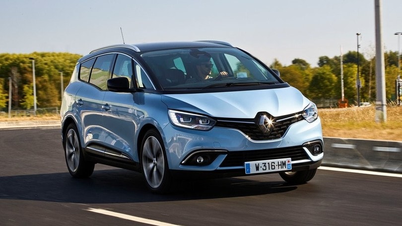 Renault Grand Scénic, la giusta grandeur: prova