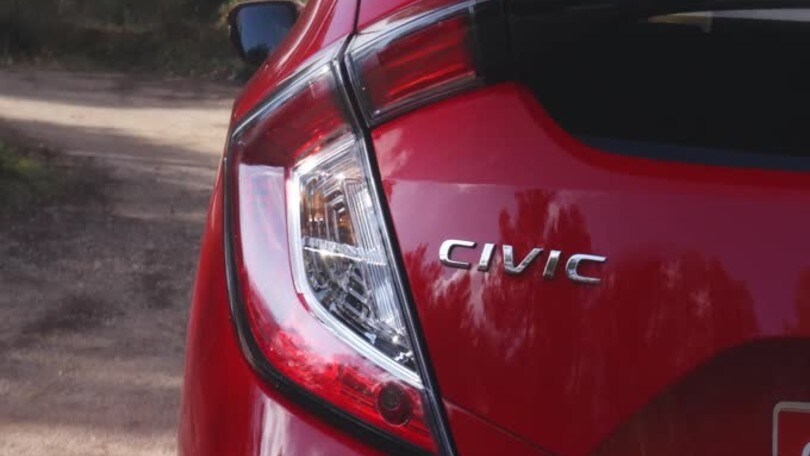 Honda Civic, buona la decima!