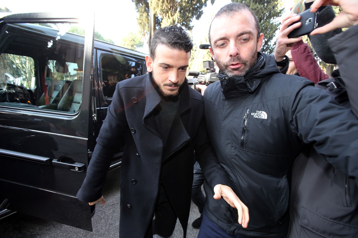 Roma, rottura del crociato per Florenzi: stagione finita