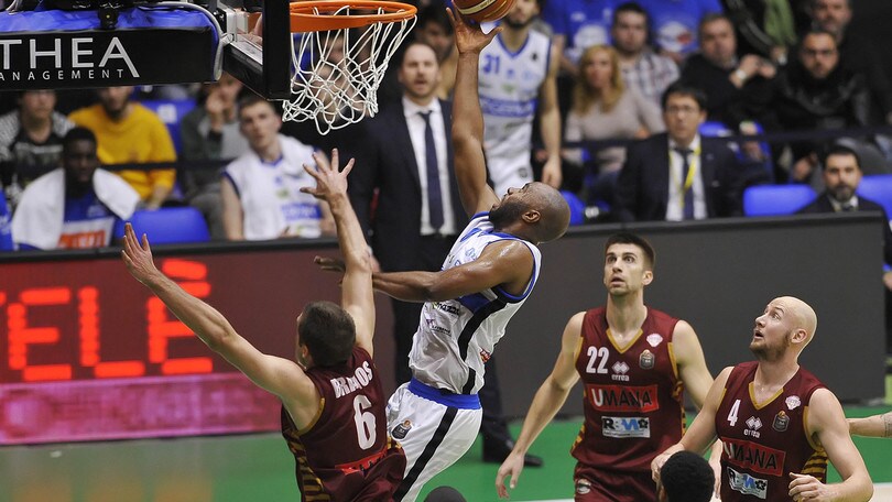 Landry stende Venezia, Brescia continua a sognare