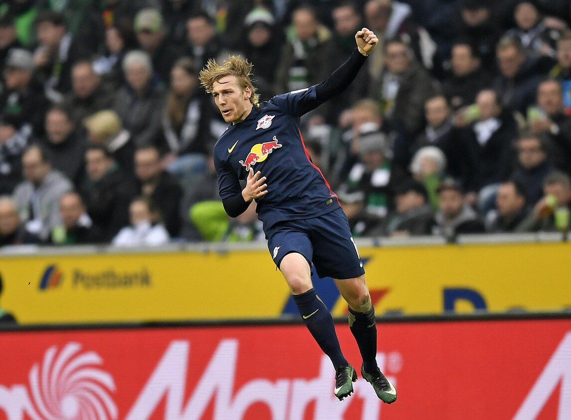 Bundesliga: Lipsia a -5 dal Bayern, pari Schalke