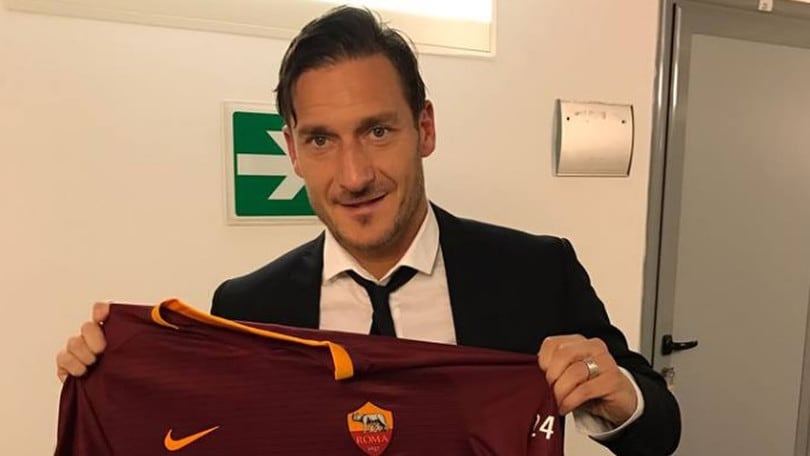 Roma, dedica speciale per Florenzi: sulla maglia c'è il 24