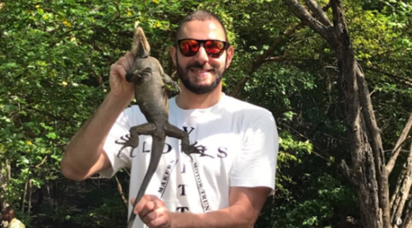 Real Madrid, Benzema sarà multato per una foto con un'iguana in via di estinzione
