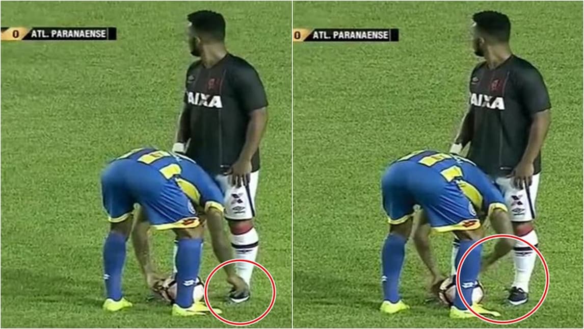 Copa Libertadores, slaccia le scarpe all'avversario che l'ostacola