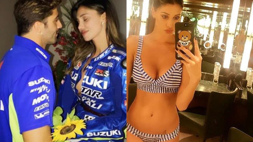 Iannone pazzo di Belen. E sotto la tuta niente?