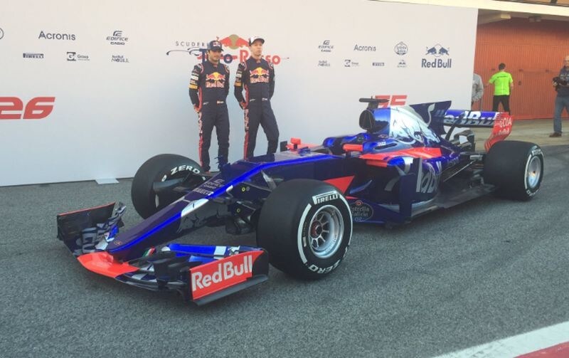 F1: presentata la Toro Rosso, la STR12 domani in pista
