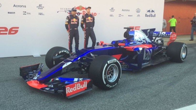 F1: presentata la Toro Rosso, la STR12 domani in pista