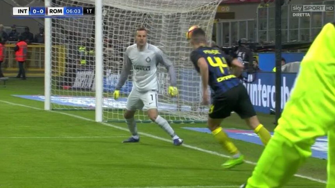 Perisic, ma che combini. Pasticcio alla Verratti, ammonito