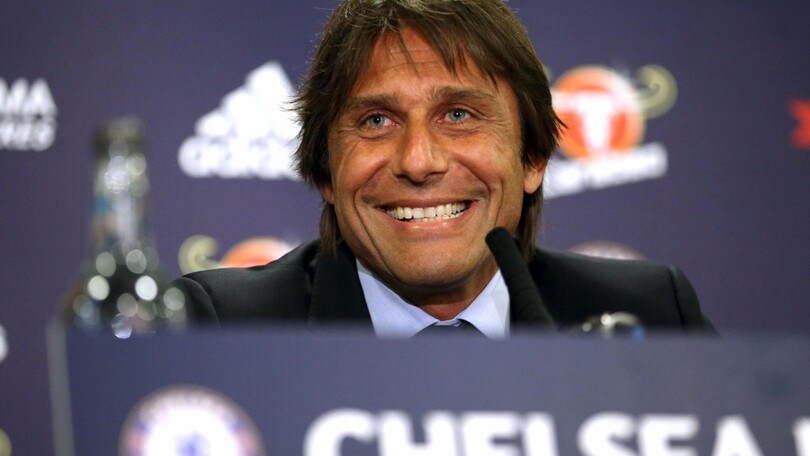 In Inghilterra blindano Conte: «Vuole restare al Chelsea. E aprirà un ristorante con il fratello...»