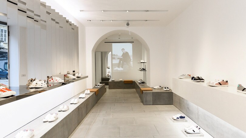 Il primo monomarca di D.A.T.E. a Milano