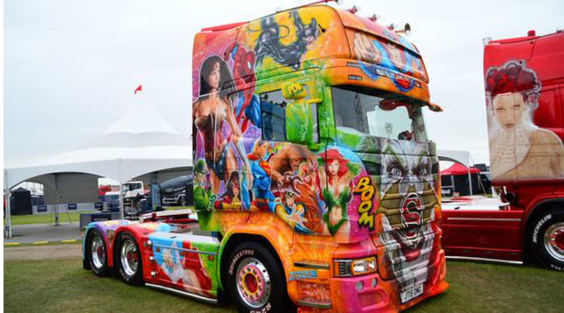 Bestioni in "passerella": ecco la truck tuning mania