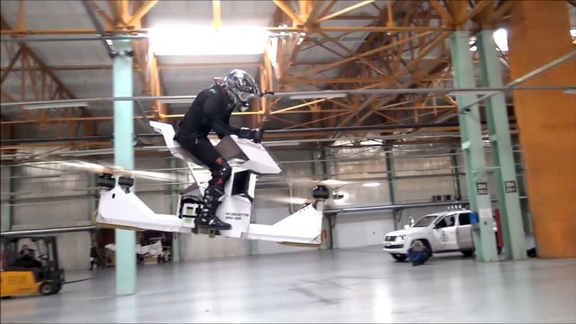La moto volante esiste e viene dalla Russia