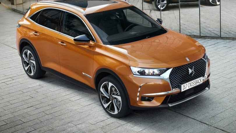 DS7 Crossback: foto