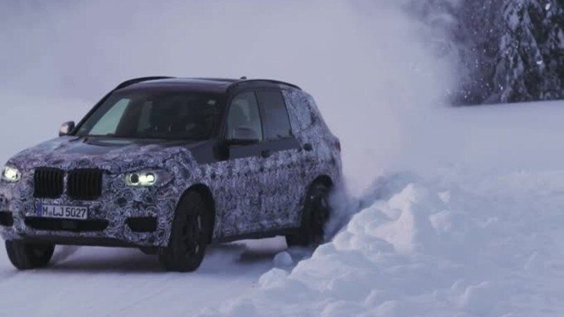 BMW X3, la nuova generazione alla prova del ghiaccio